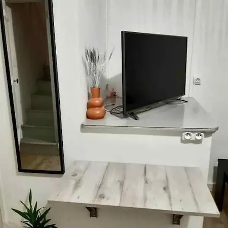 Appartement-chambre-wifi Apartamento *